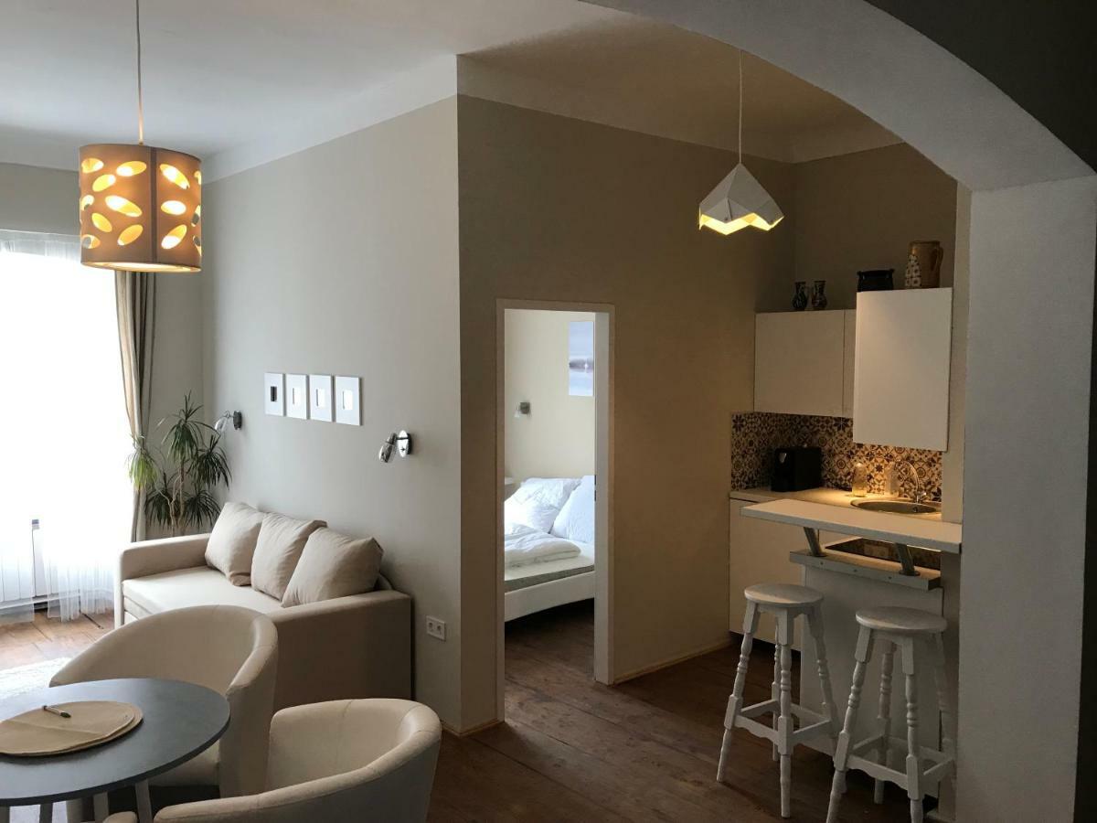 Foter Apartmanhaz Сентендре Экстерьер фото