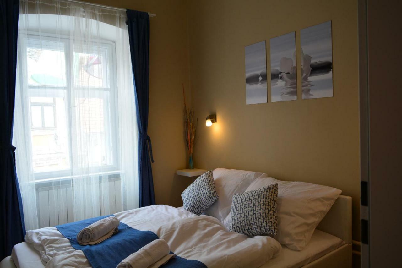 Foter Apartmanhaz Сентендре Экстерьер фото